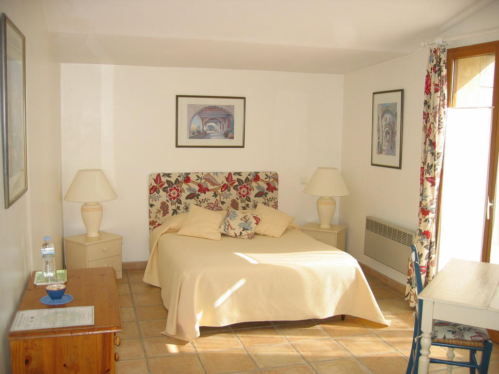 La Pacha Bed and Breakfast Saint-Montan Exteriör bild